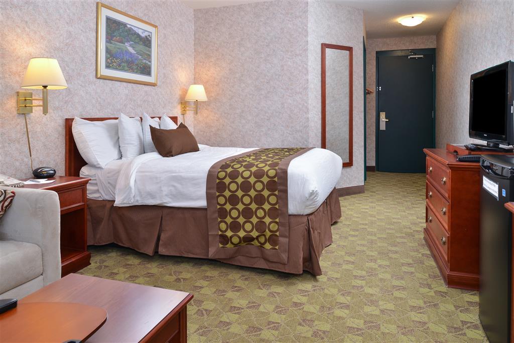 Lexington Inn & Suites-Windsor Habitación foto